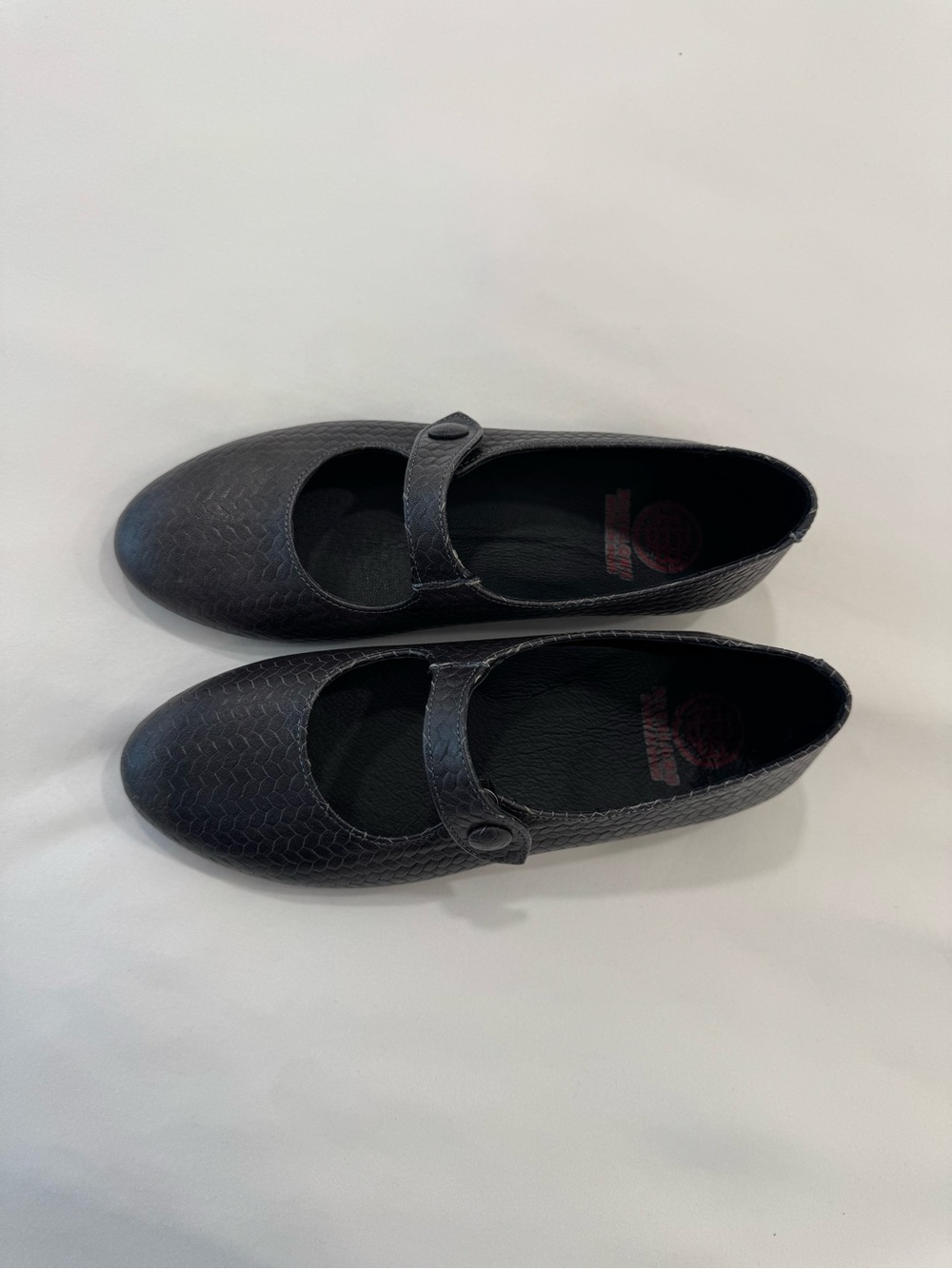 Blublonc Dark Gray Mary Jane Girl Flats new in box